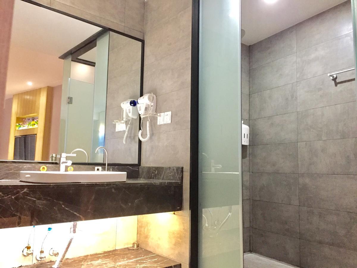 Guangzhou Hongcheng Hotel Экстерьер фото